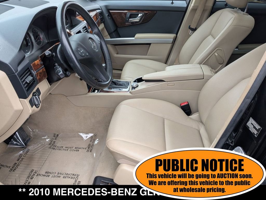 Used 2010 Mercedes-Benz GLK 350 4MATIC image 3