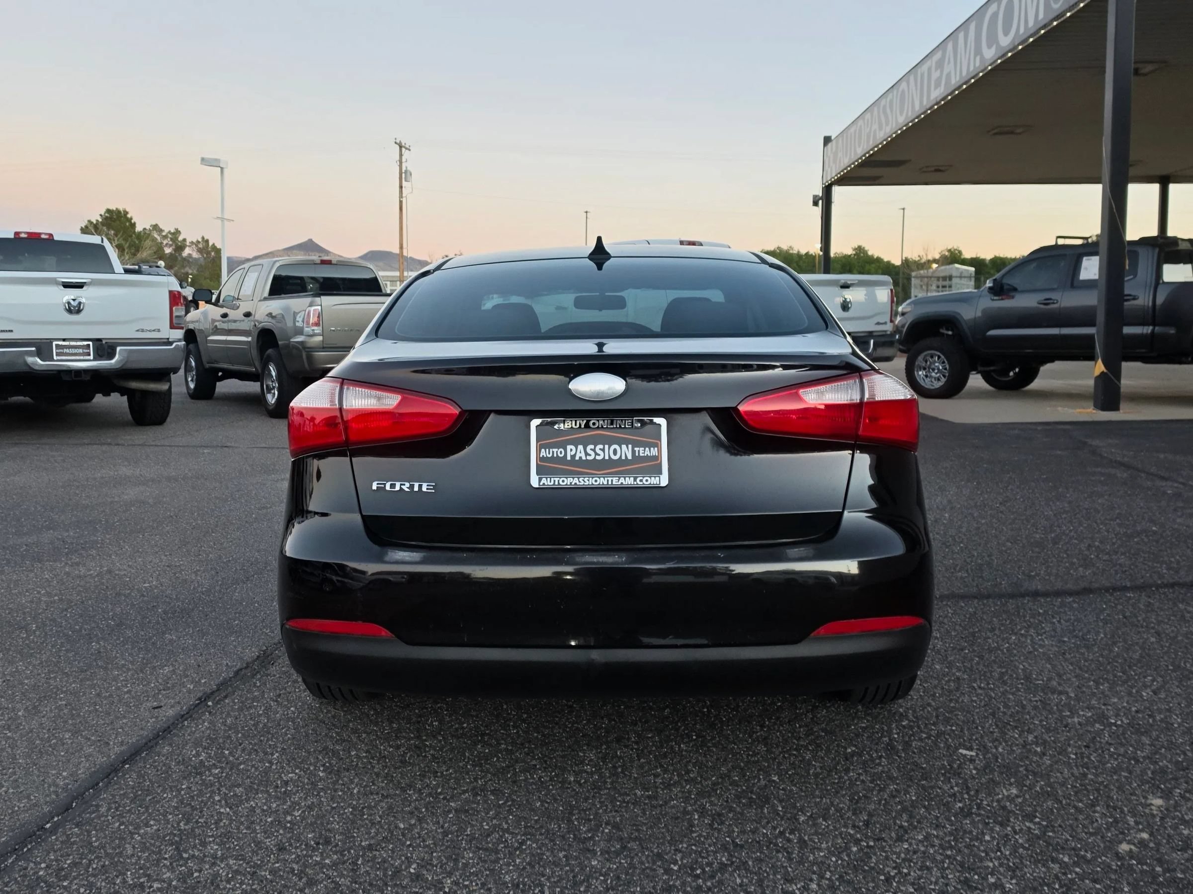 Used 2015 Kia Forte LX w/ Popular Package FWD image 4