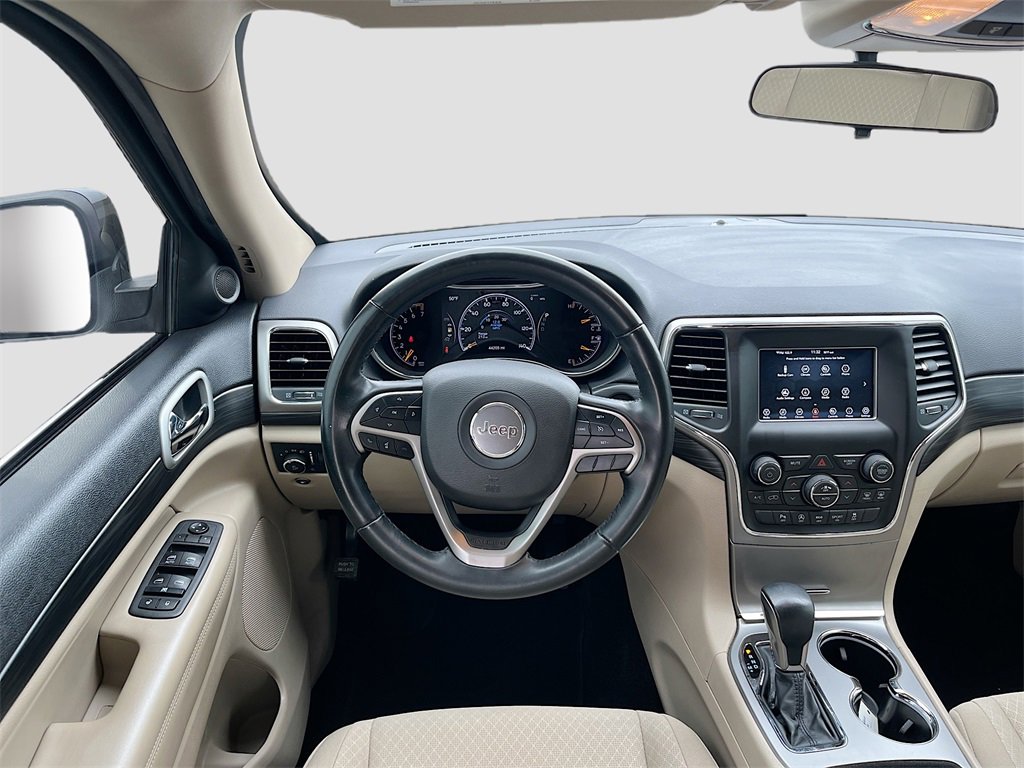 Used 2021 Jeep Grand Cherokee Laredo image 21