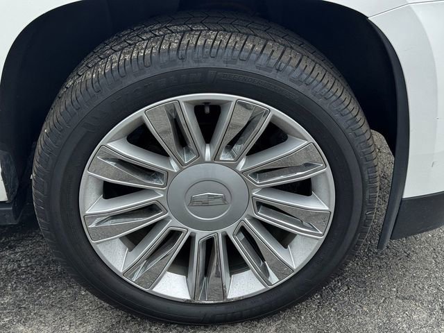 Used 2020 Cadillac Escalade Platinum RWD image 9