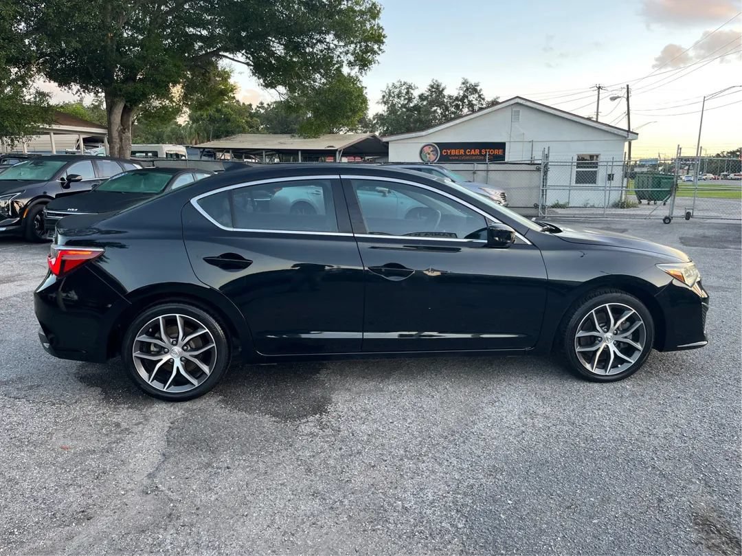 Used 2021 Acura ILX w/ Premium Package FWD image 4