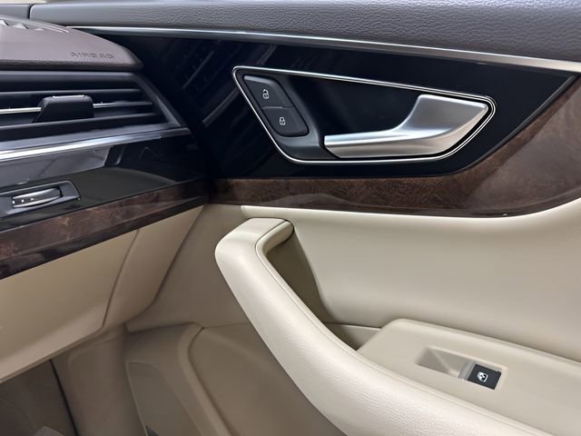 Used 2019 Audi Q7 3.0T Premium Plus image 33