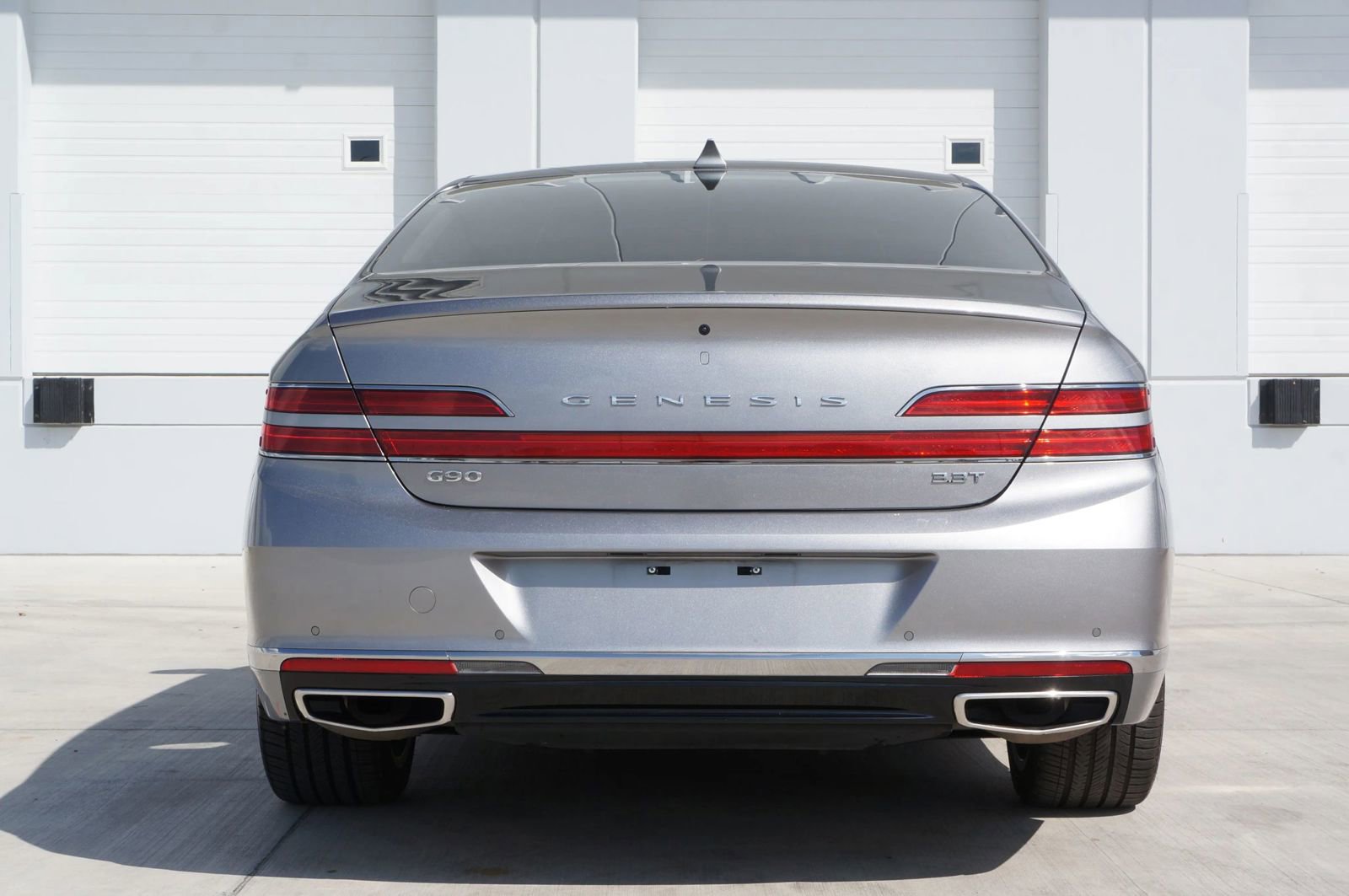 Used 2020 Genesis G90 3.3T Premium image 11