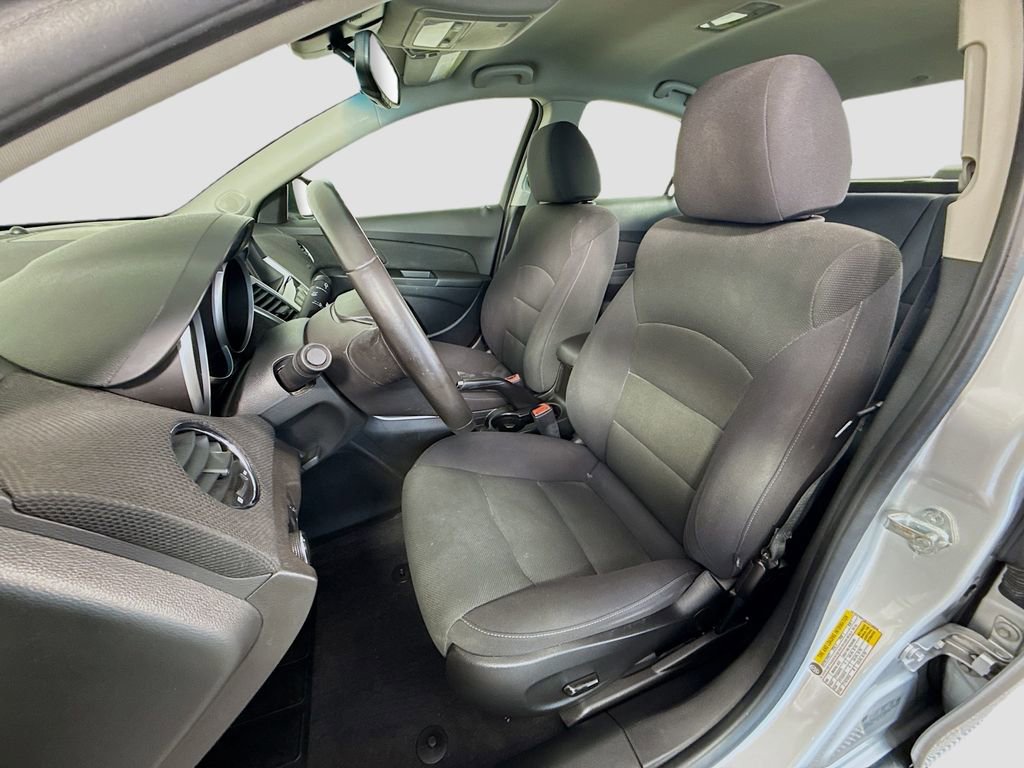 Used 2012 Chevrolet Cruze LT image 18