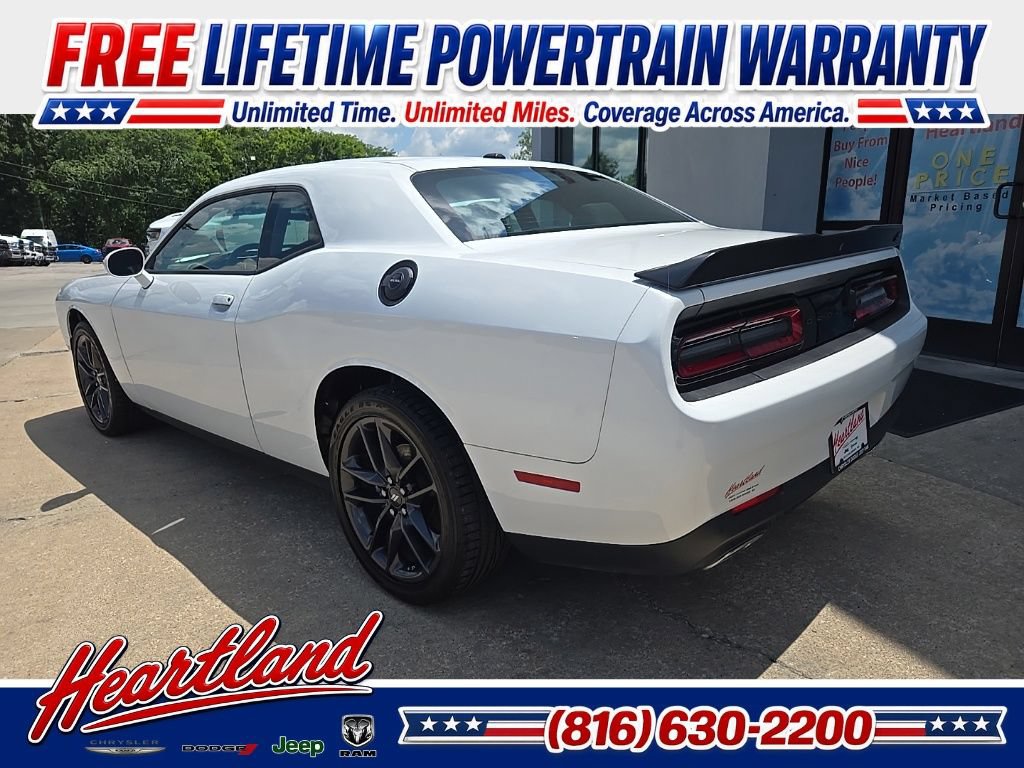 Used 2022 Dodge Challenger GT w/ Blacktop Package AWD/4WD image 8