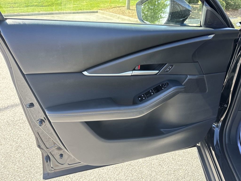 Used 2023 MAZDA CX-30 AWD 2.5 S image 23