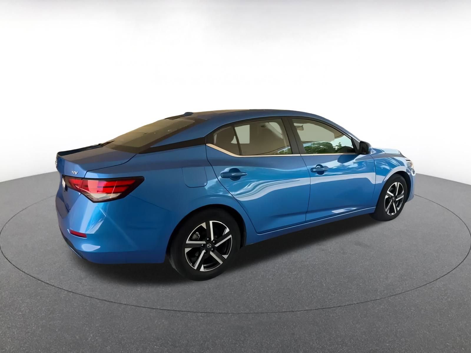 Used 2024 Nissan Sentra SV image 15