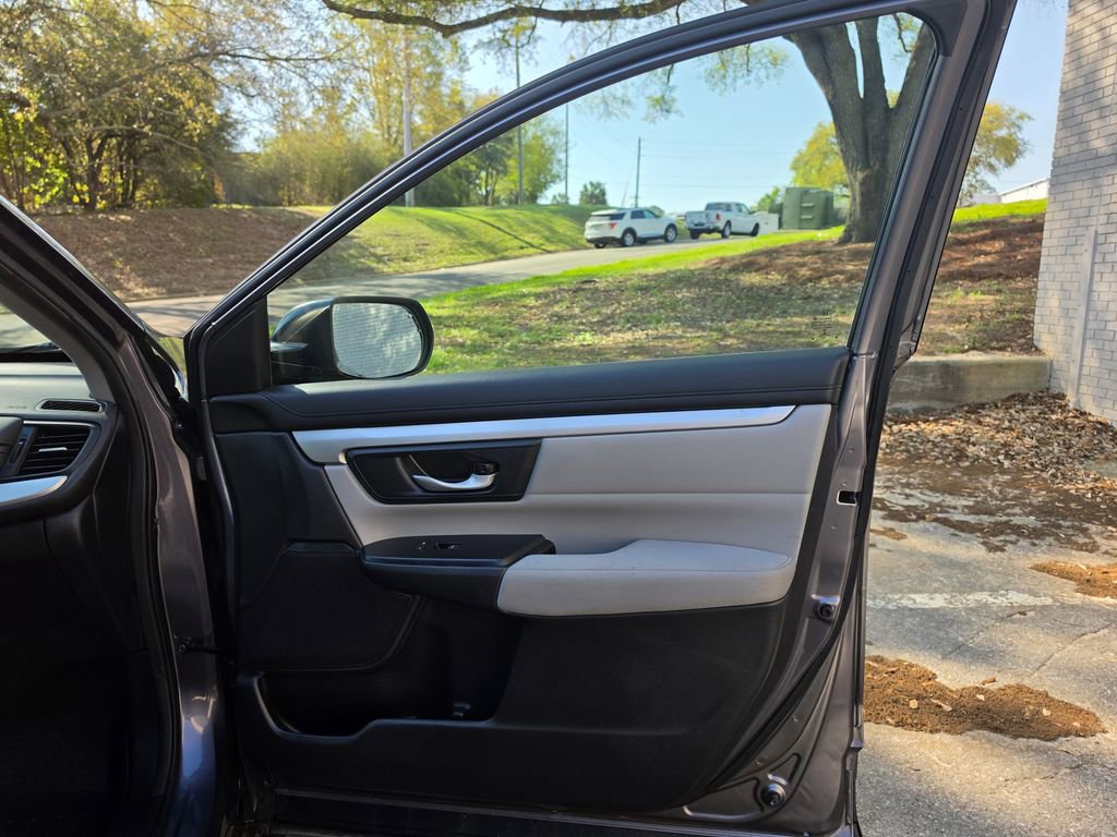 Used 2017 Honda CR-V LX image 35