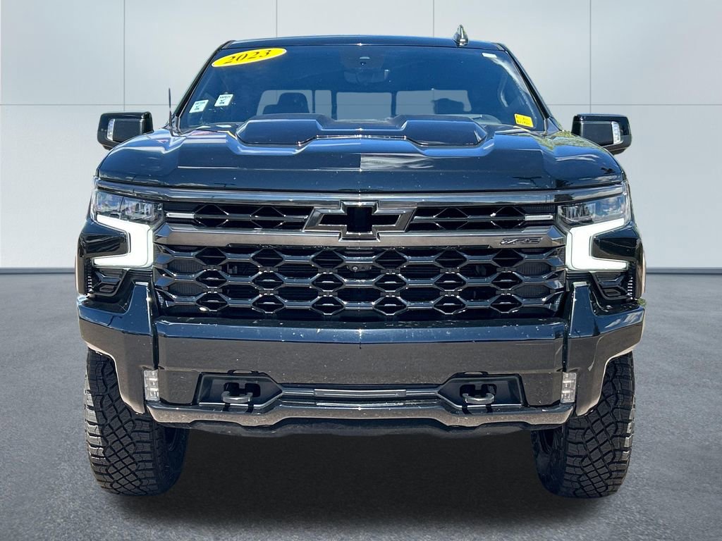 Used 2023 Chevrolet Silverado 1500 ZR2 w/ Technology Package AWD/4WD image 3