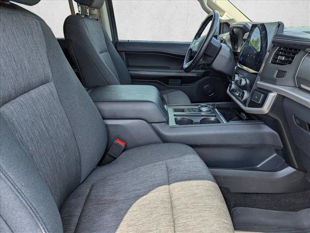 Used 2023 Ford Expedition XLT RWD image 28