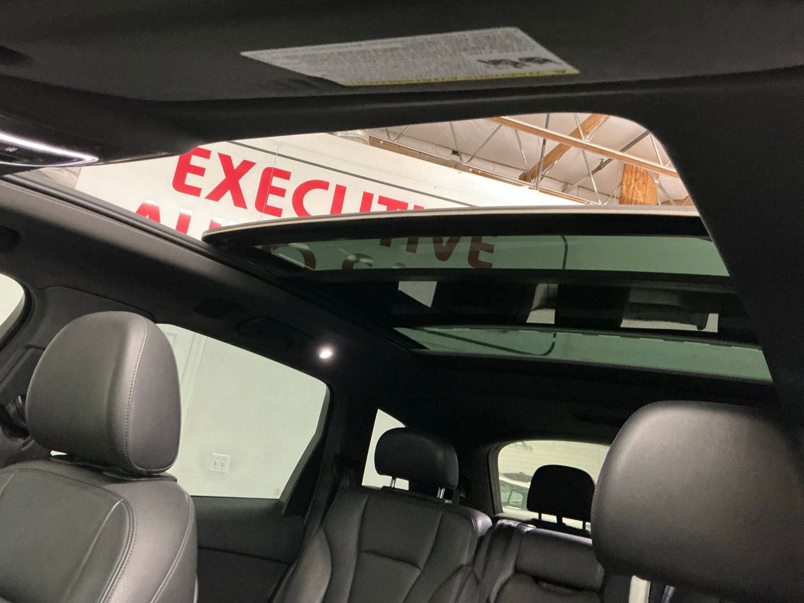 Used 2018 Audi Q7 3.0T Premium image 35