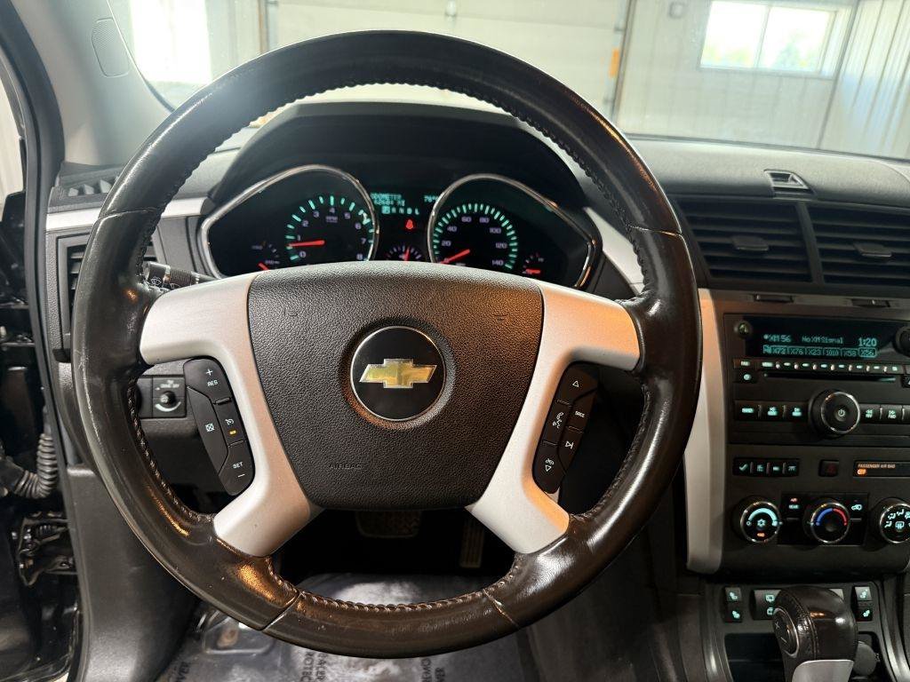 Used 2011 Chevrolet Traverse LT w/ Personal Connectivity Package FWD image 15