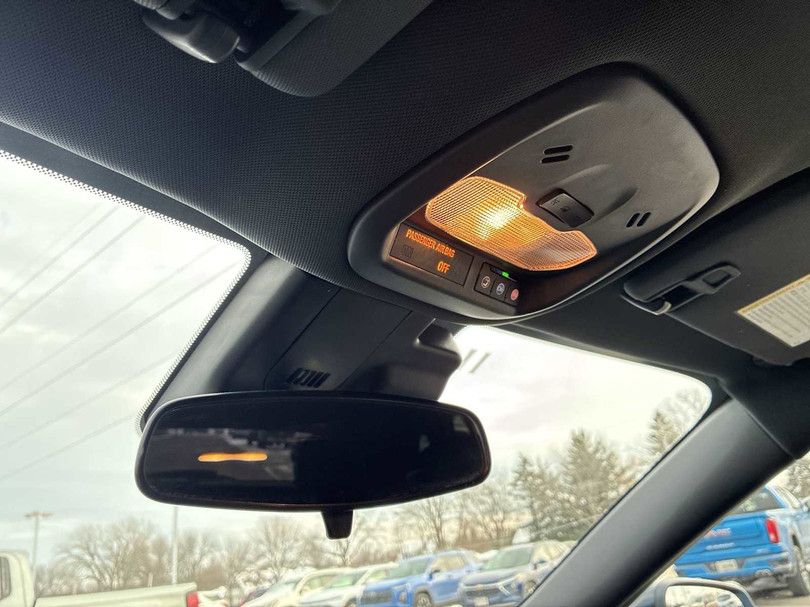 Certified 2024 Chevrolet Trax RS w/ Driver Confidence Package image 34