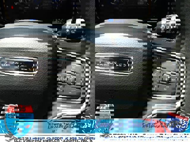 New 2025 Jeep Wagoneer 4WD image 23