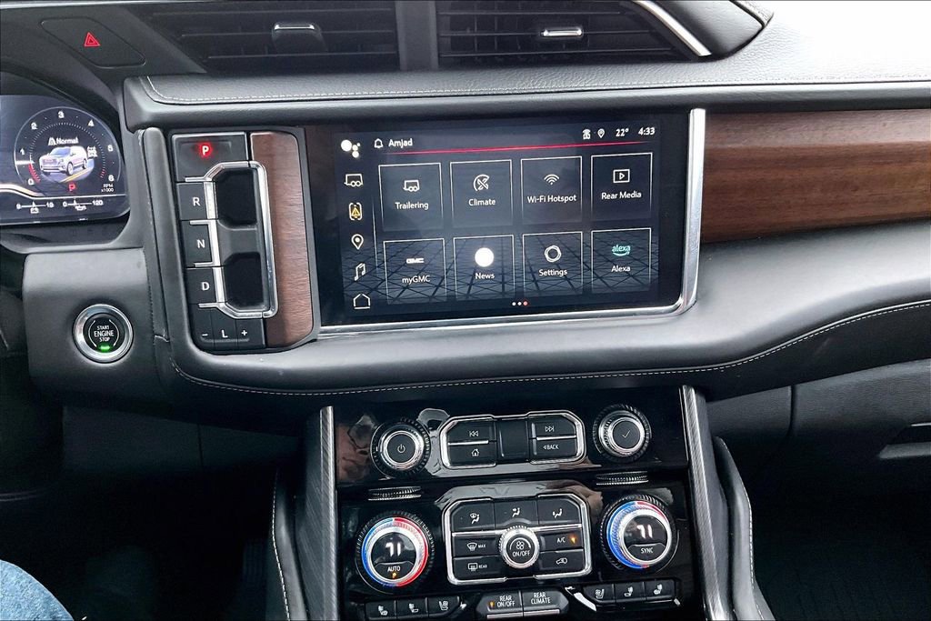 Used 2023 GMC Yukon XL Denali Ultimate image 32