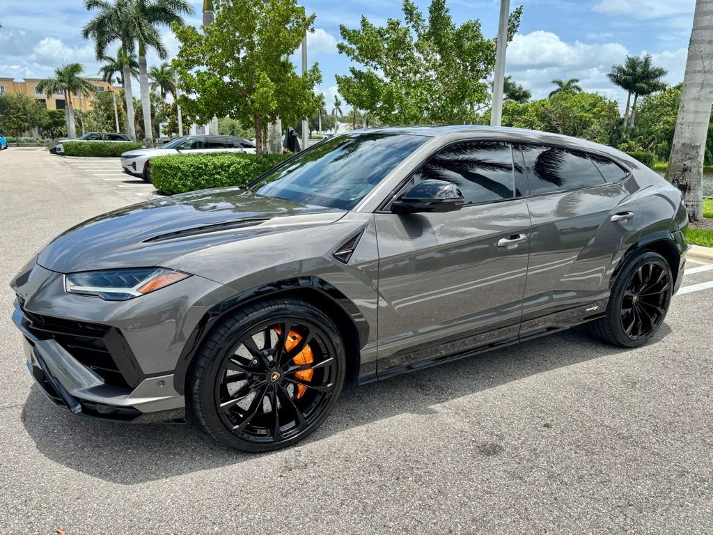 Used 2024 Lamborghini Urus S AWD/4WD image 11