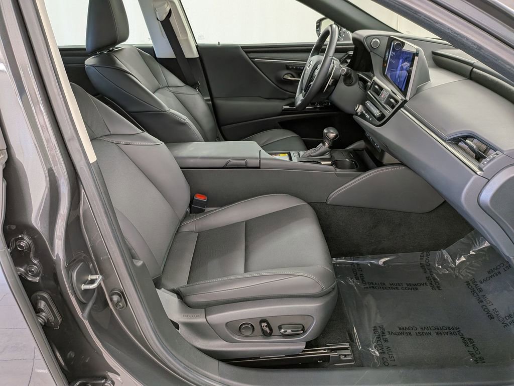 Used 2025 Lexus ES 350 w/ Premium Package FWD image 34