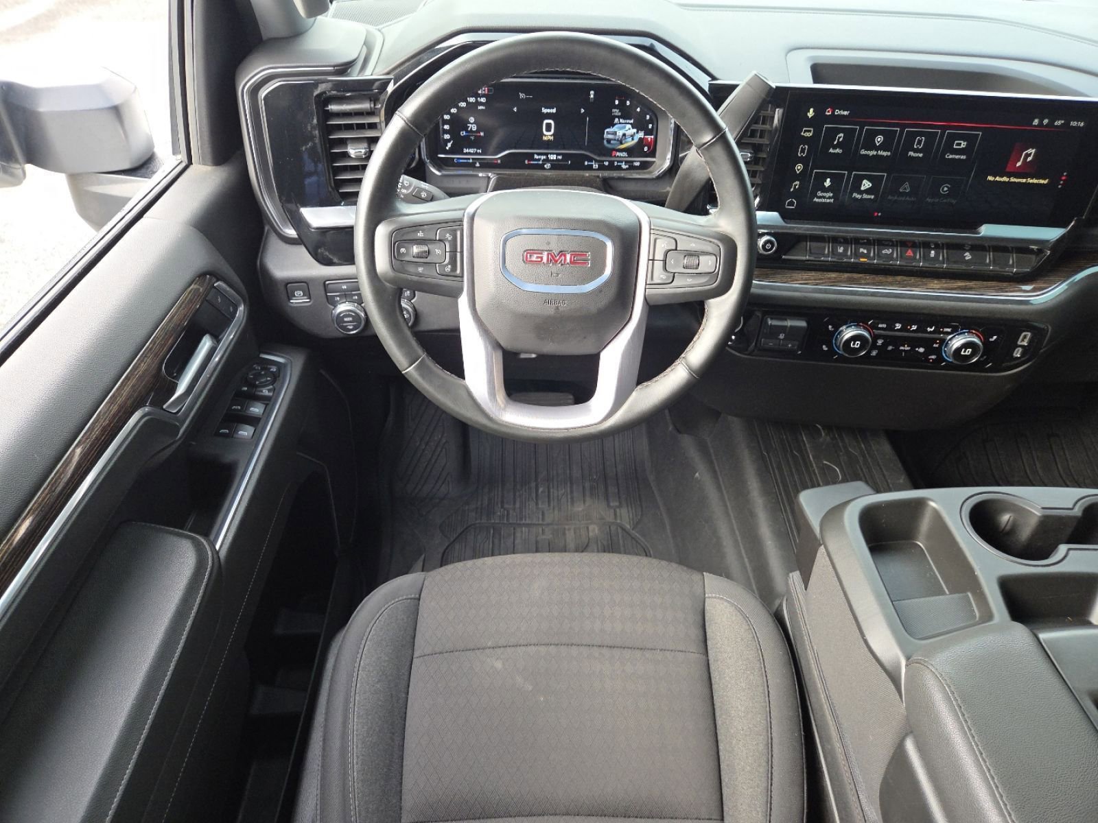 Used 2025 GMC Sierra 2500 SLE w/ SLE Value Package; image 32