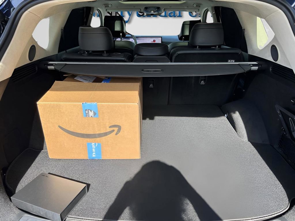 Used 2025 Genesis GV80 3.5T Prestige image 16