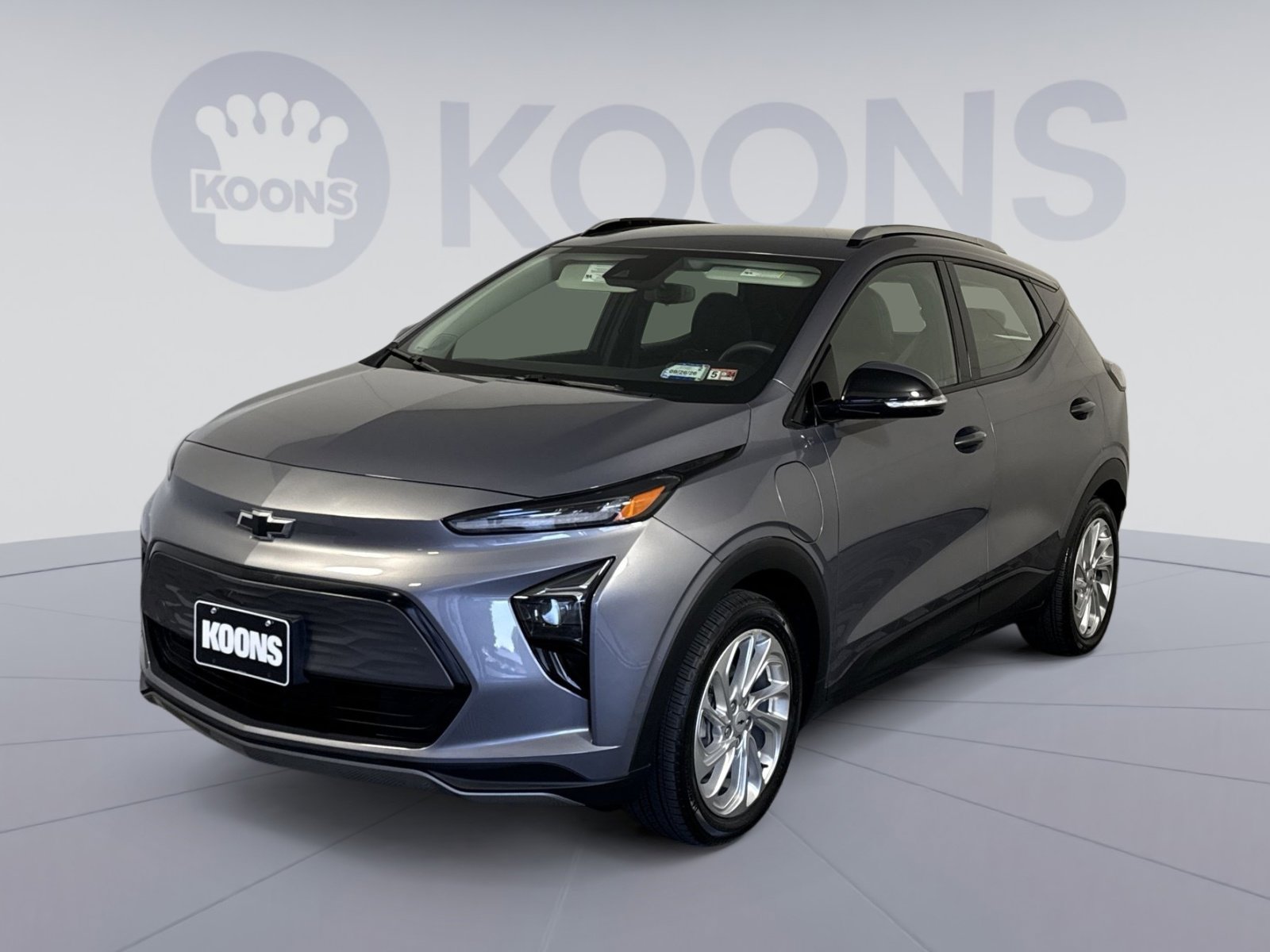 Used 2023 Chevrolet Bolt EUV LT FWD image 1