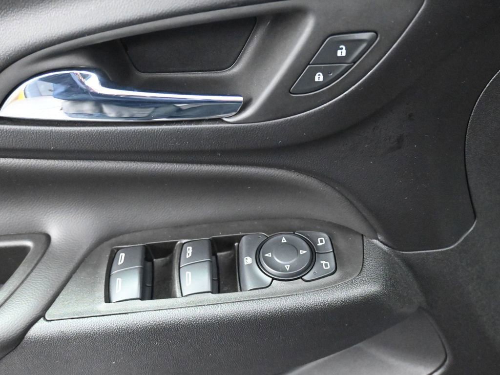 Used 2024 Chevrolet Equinox LT image 26