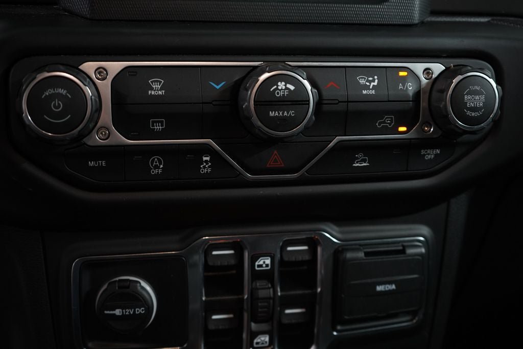 Used 2022 Jeep Gladiator Sport AWD/4WD image 20