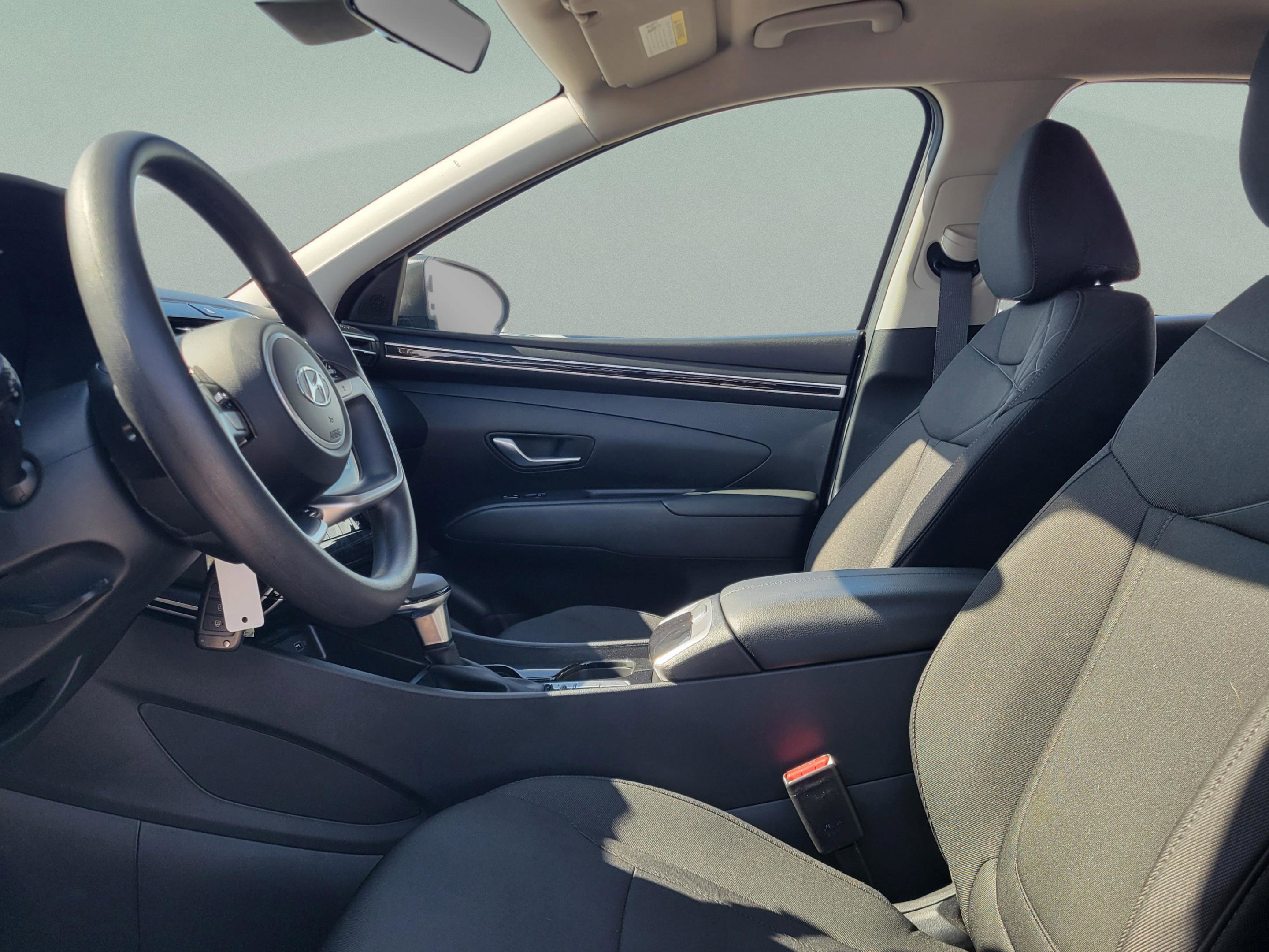 Certified 2023 Hyundai Tucson SE image 19