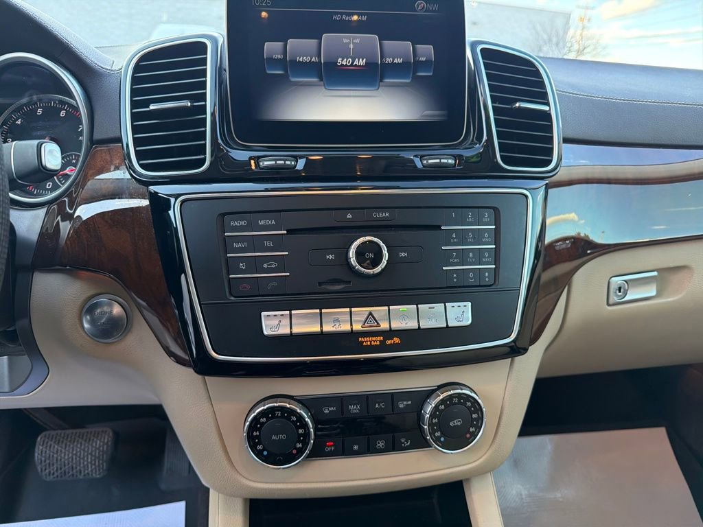Certified 2019 Mercedes-Benz GLS 450 4MATIC image 22
