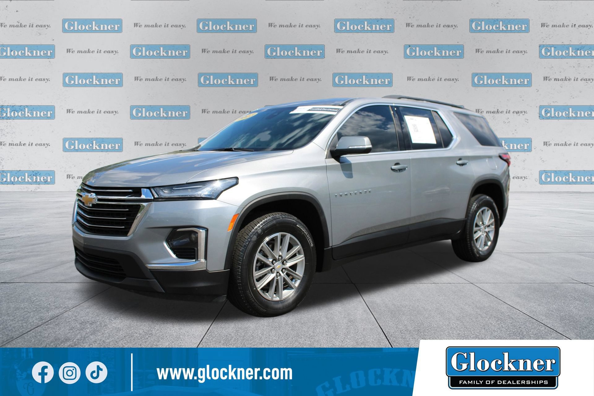 Used 2023 Chevrolet Traverse LT