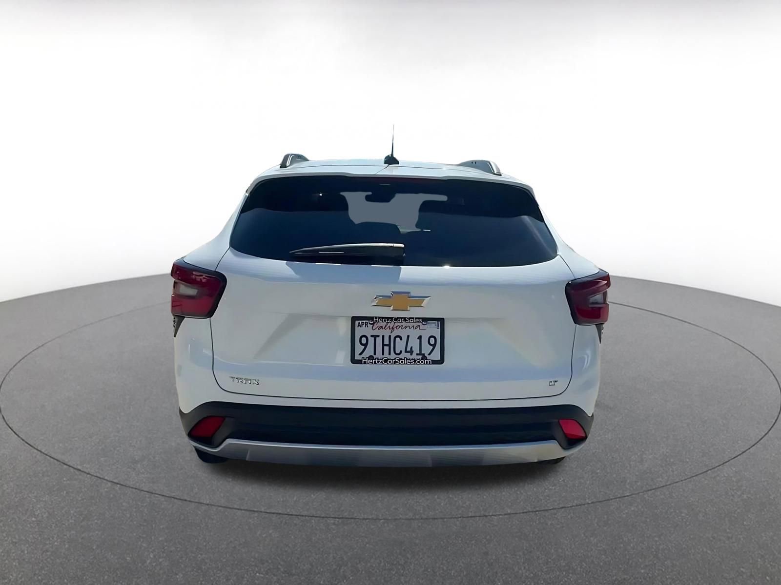 Used 2025 Chevrolet Trax LT image 12