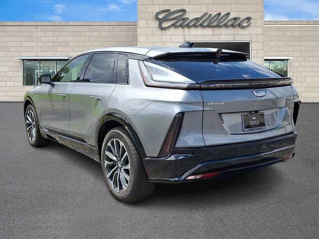 New 2025 Cadillac Lyriq Sport w/ LPO, Floor Liner Package AWD/4WD image 4