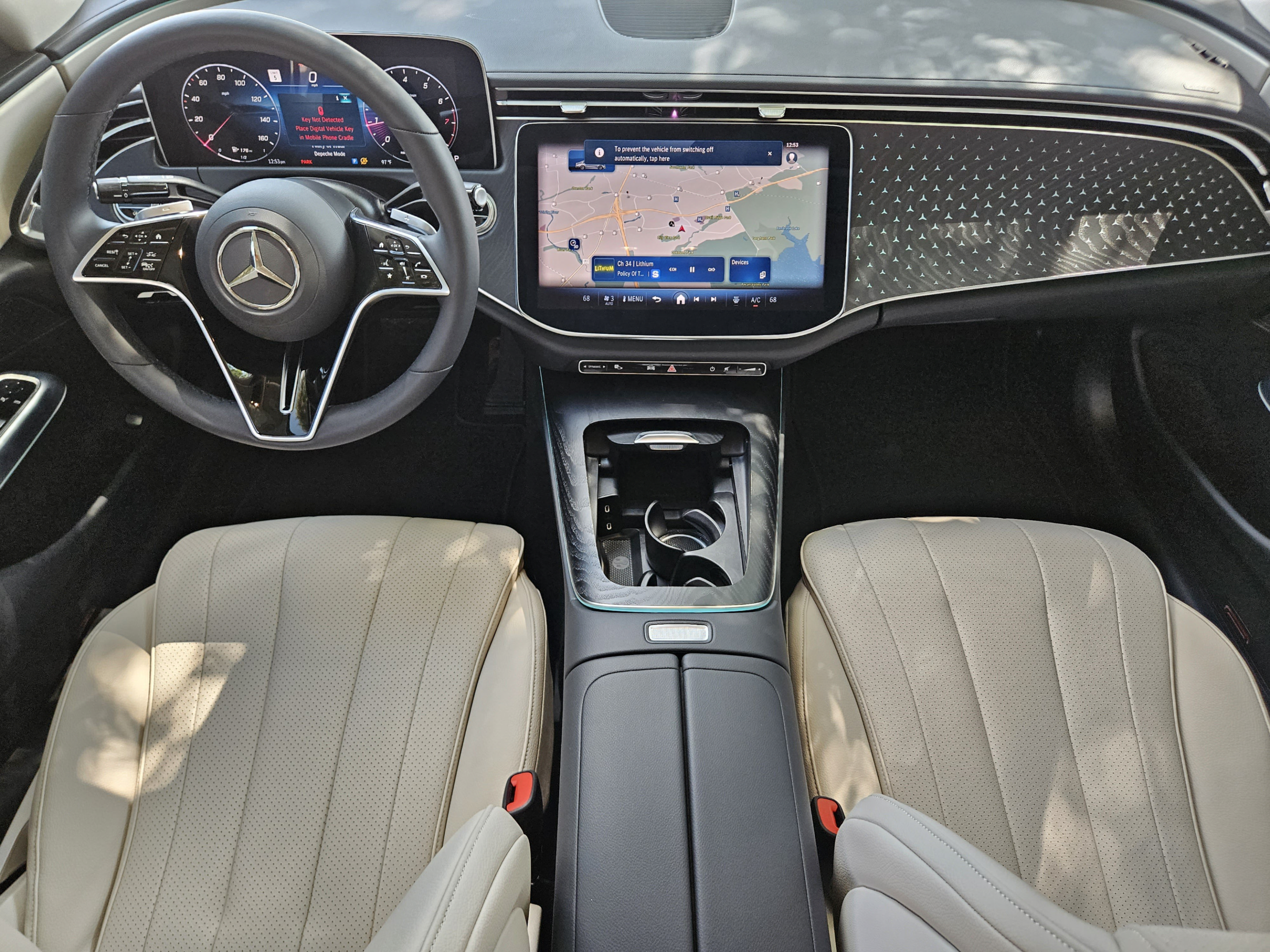 Certified 2024 Mercedes-Benz E 350 4MATIC Sedan image 16