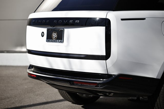 New 2025 Land Rover Range Rover Autobiography image 17