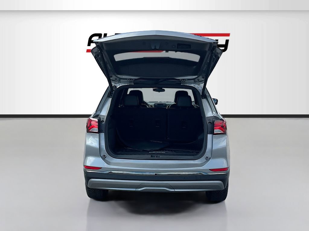 Used 2023 Chevrolet Equinox RS AWD/4WD image 27