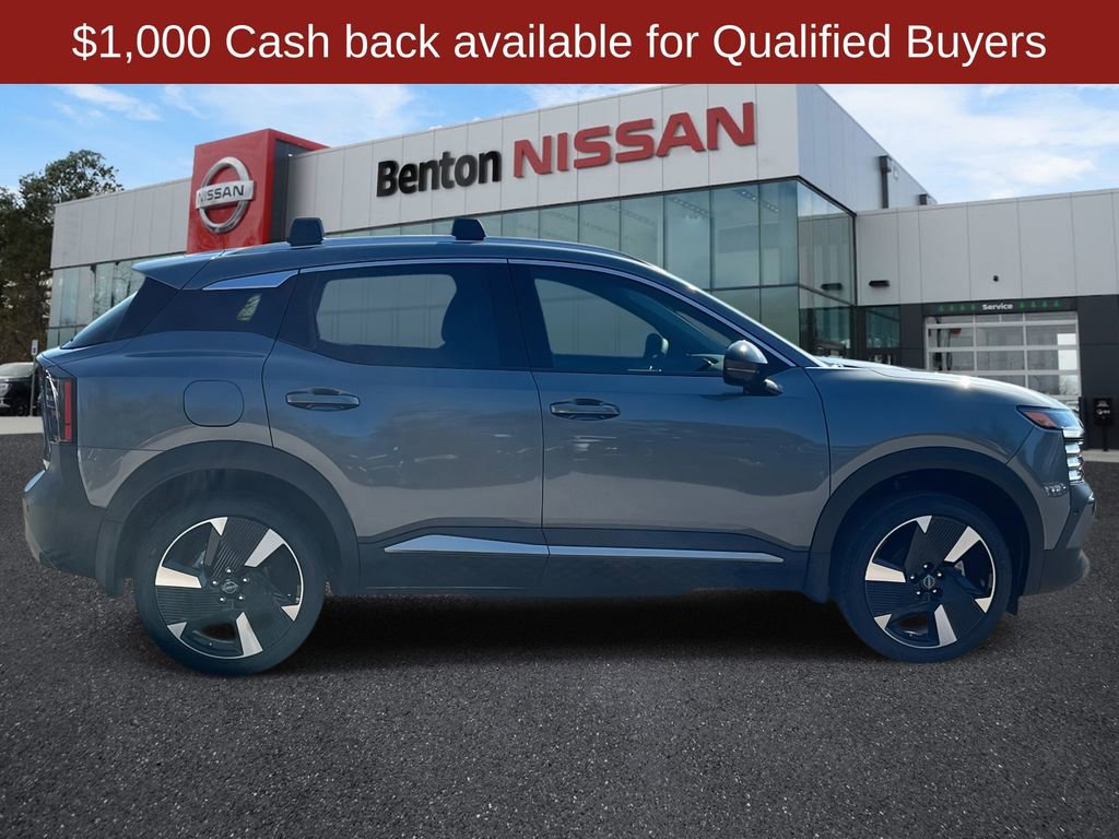 New 2026 Nissan Kicks SR image 3