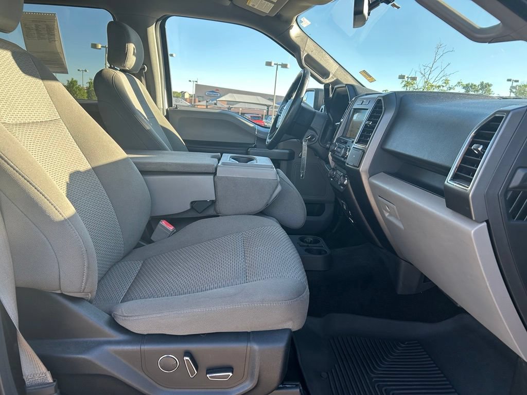 Used 2018 Ford F150 XLT w/ Equipment Group 302A Luxury AWD/4WD image 29