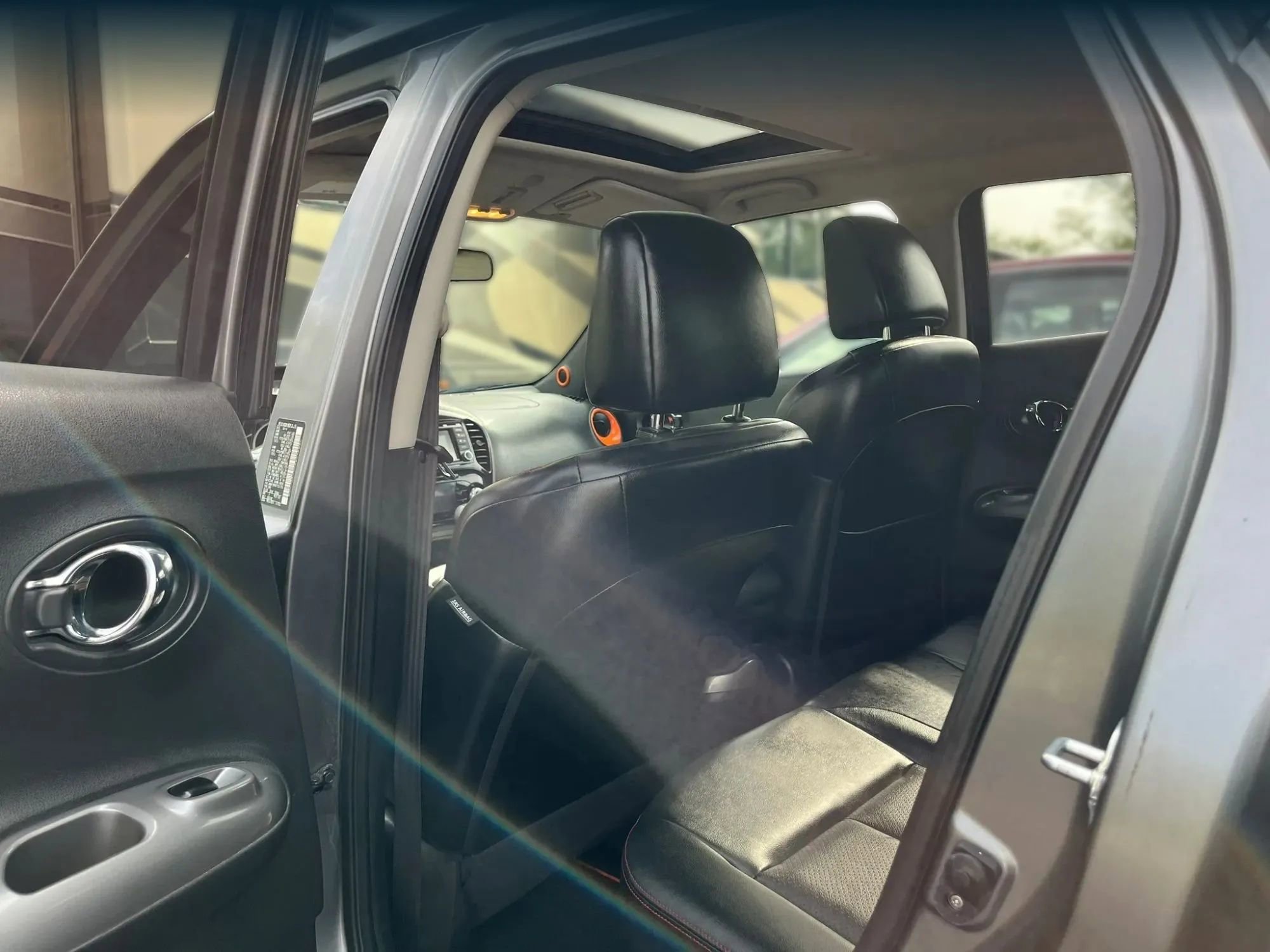 Used 2015 Nissan Juke SL image 10