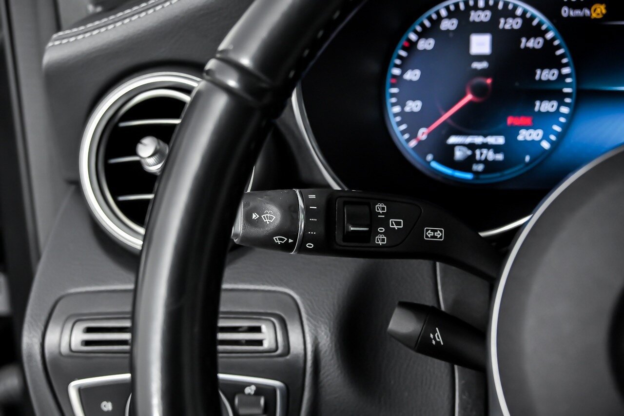 Used 2021 Mercedes-Benz GLC 63 AMG 4MATIC image 25