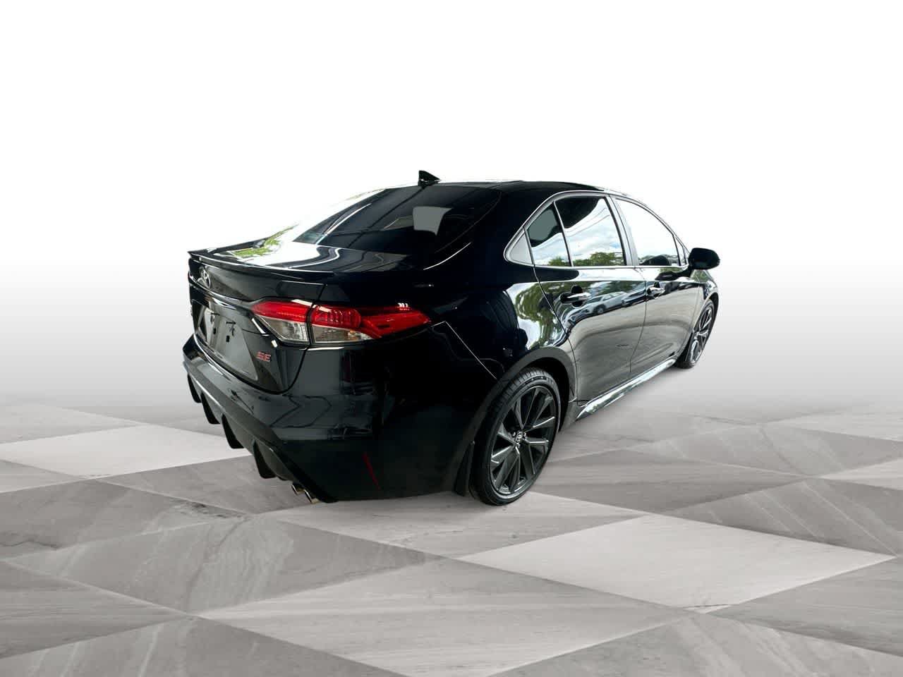 Used 2025 Toyota Corolla SE FWD image 8