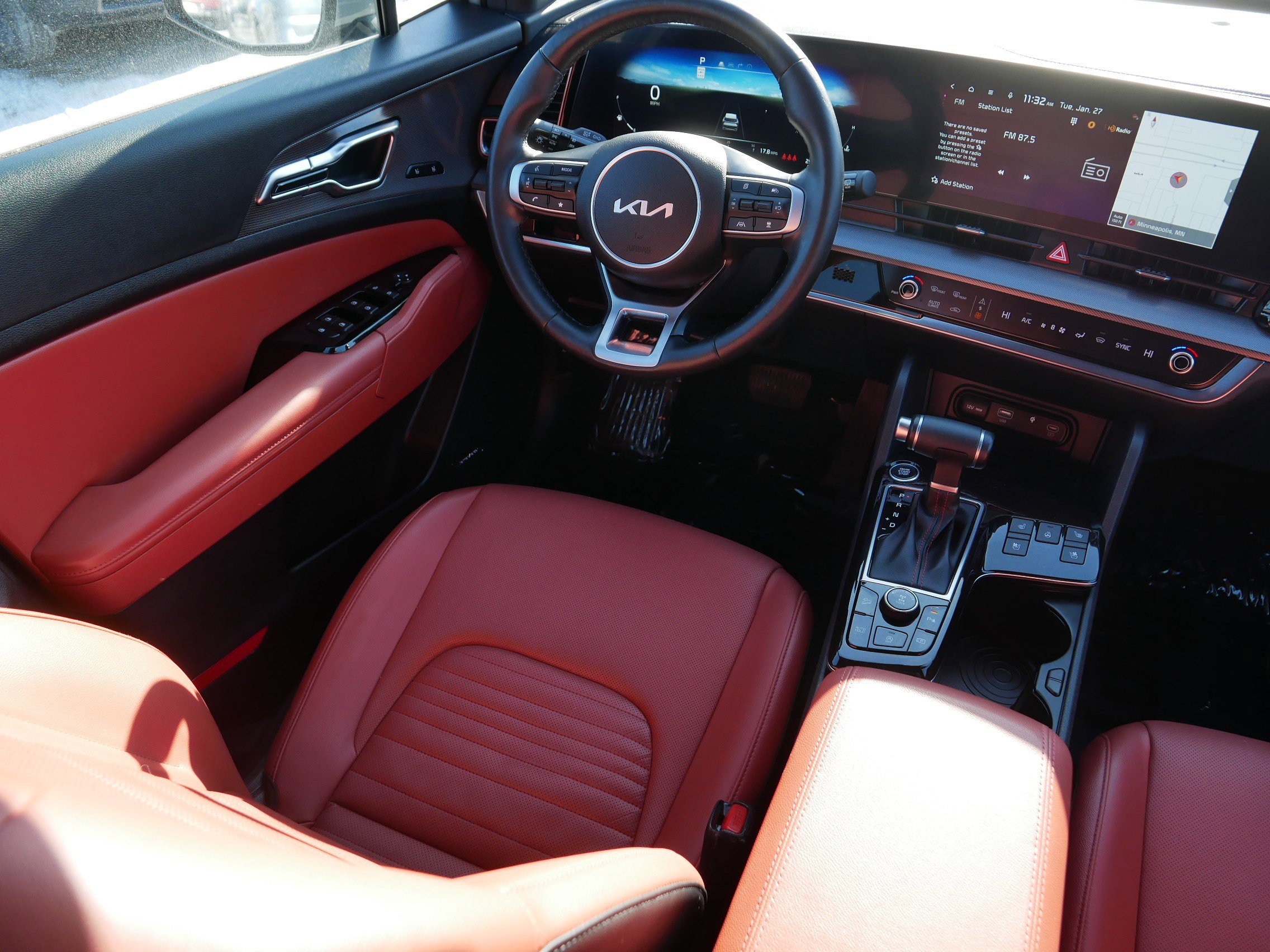 Certified 2023 Kia Sportage SX image 9