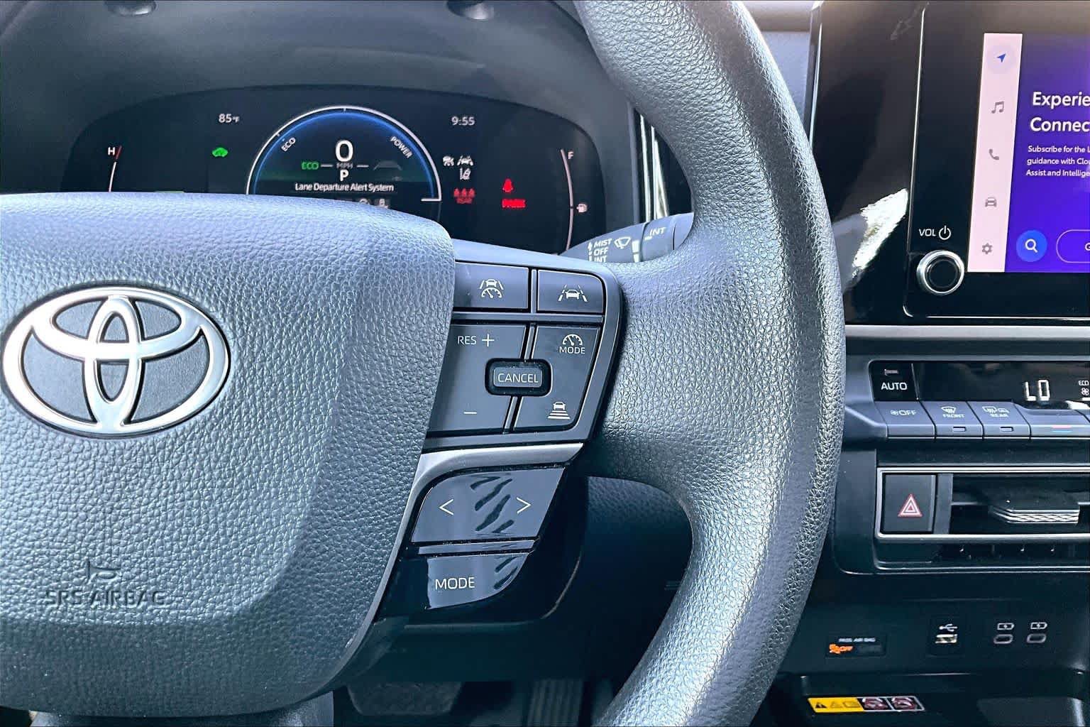 Certified 2025 Toyota Camry LE FWD image 25