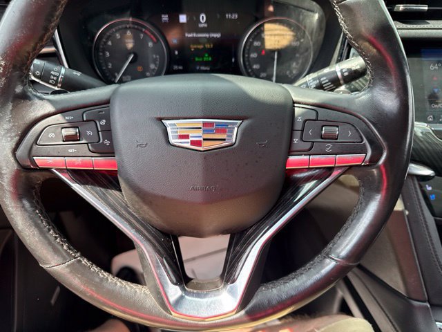 Used 2022 Cadillac XT6 Premium Luxury w/ Technology Package AWD/4WD image 38