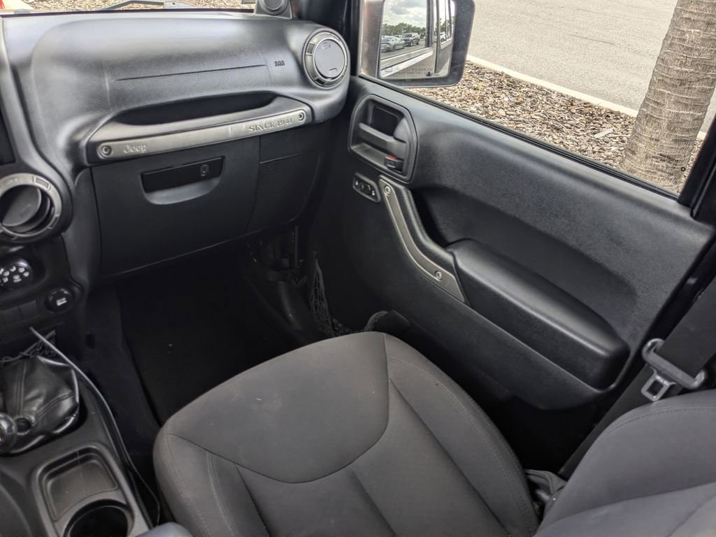 Used 2014 Jeep Wrangler Sport w/ Quick Order Package 23S AWD/4WD image 17