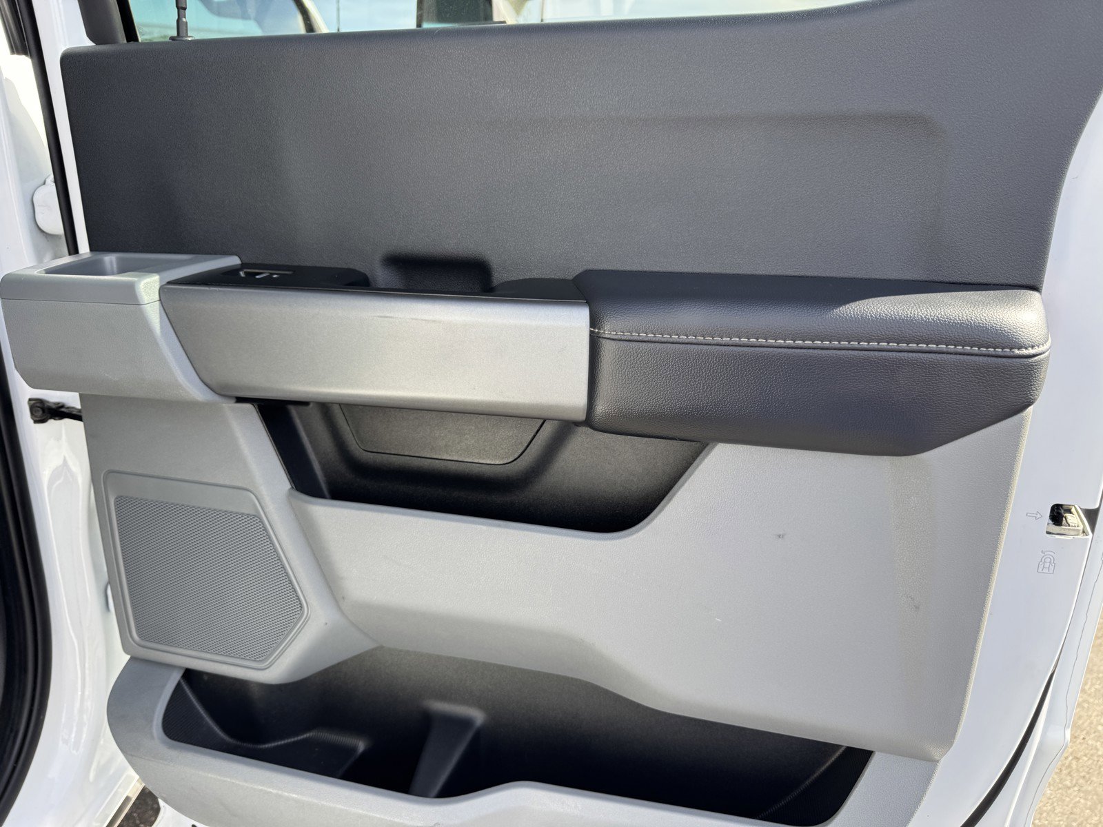 Used 2025 Ford F250 XLT image 11