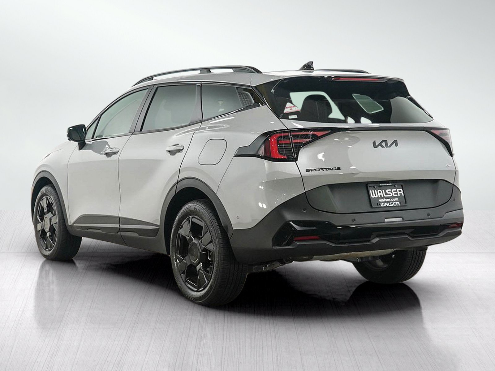 Used 2026 Kia Sportage X-Line w/ X-Line Technology Package AWD/4WD image 3