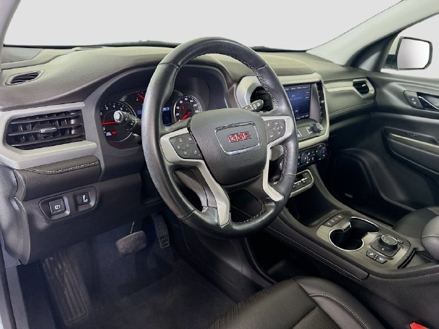 Used 2023 GMC Acadia SLT w/ Preferred Package FWD image 22