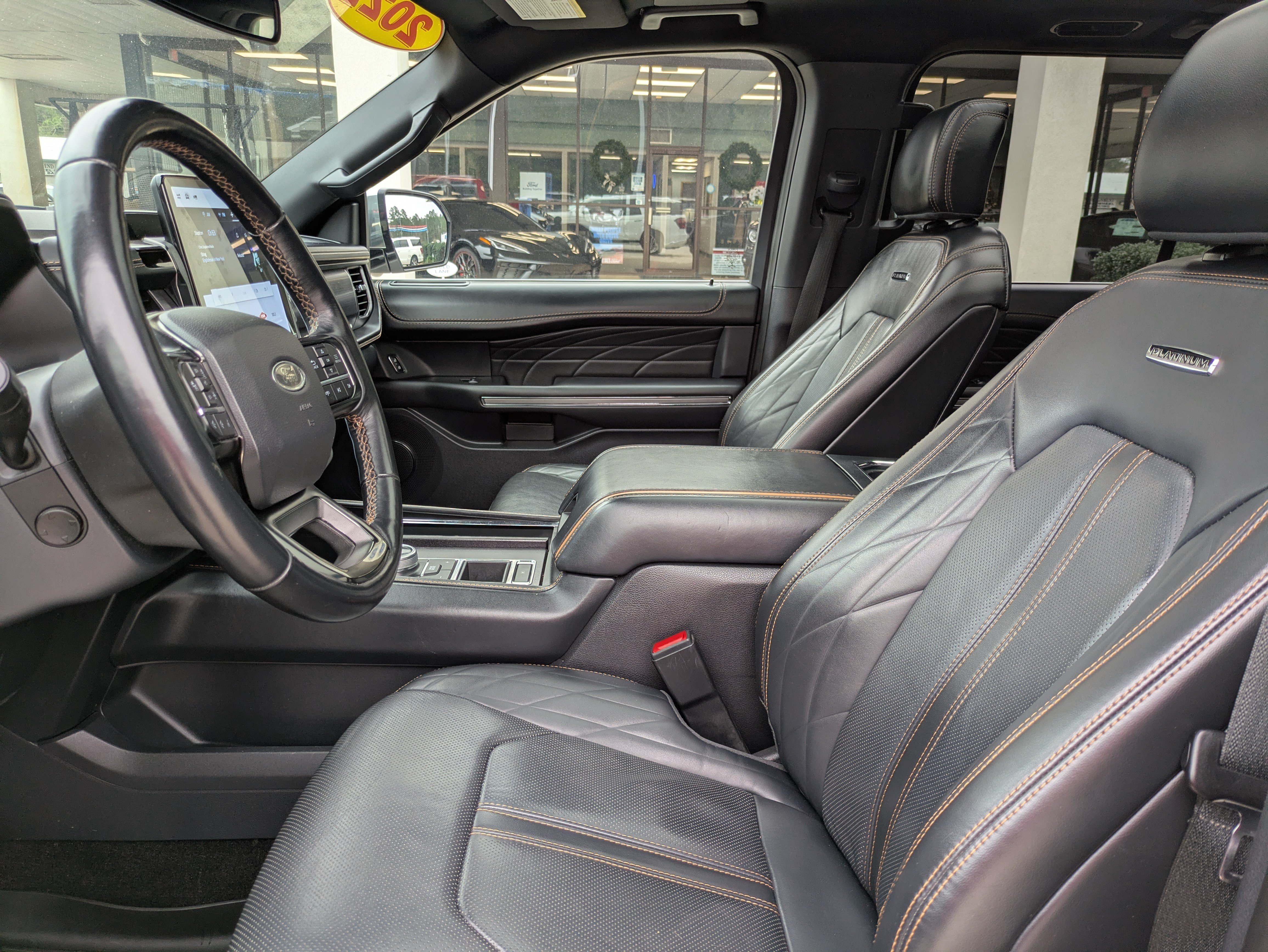 Used 2022 Ford Expedition Max Platinum RWD image 19