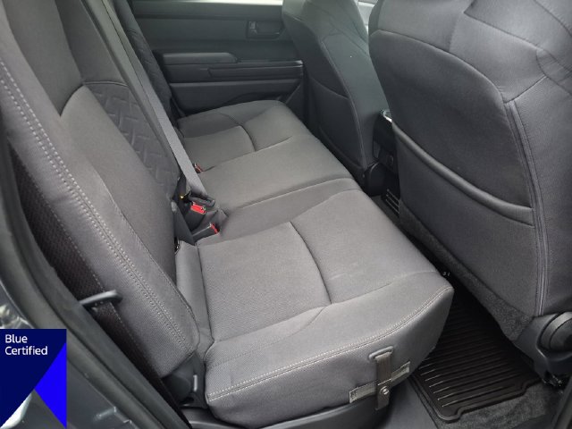 Used 2024 Toyota Tacoma SR5 AWD/4WD image 32