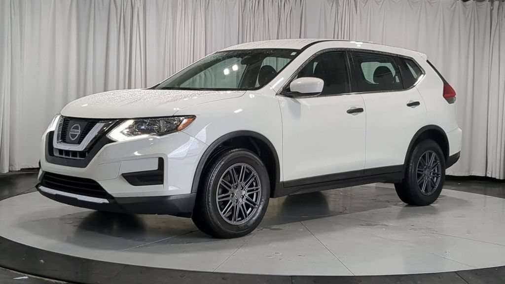 Used 2017 Nissan Rogue S AWD/4WD image 5