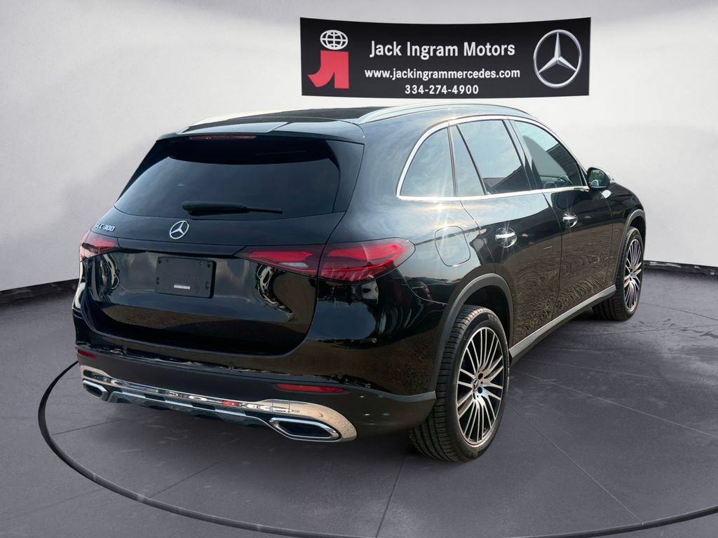 Used 2024 Mercedes-Benz GLC 300 image 5